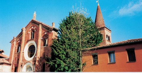 Abbazia di Viboldone: chiesa dei Santi Pietro e Paolo.