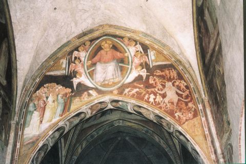 Particolare all'interno della chiesa di S. Pietro e Paolo: Il Giudizio Universale di  Giusto De' Menabuoi con il Cristo giudice circondato da angeli, pi in basso beati e dannati.
